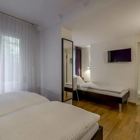 Boutique Karl 3* Λουκέρνη